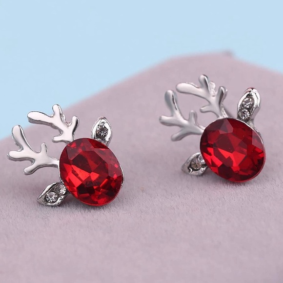 Red Crystal Reindeer Christmas Stud Earrings Holiday Nwt - Picture 3 of 4